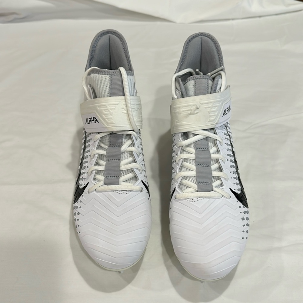 Nike Alpha Menace Pro 2 Mid size 9.5